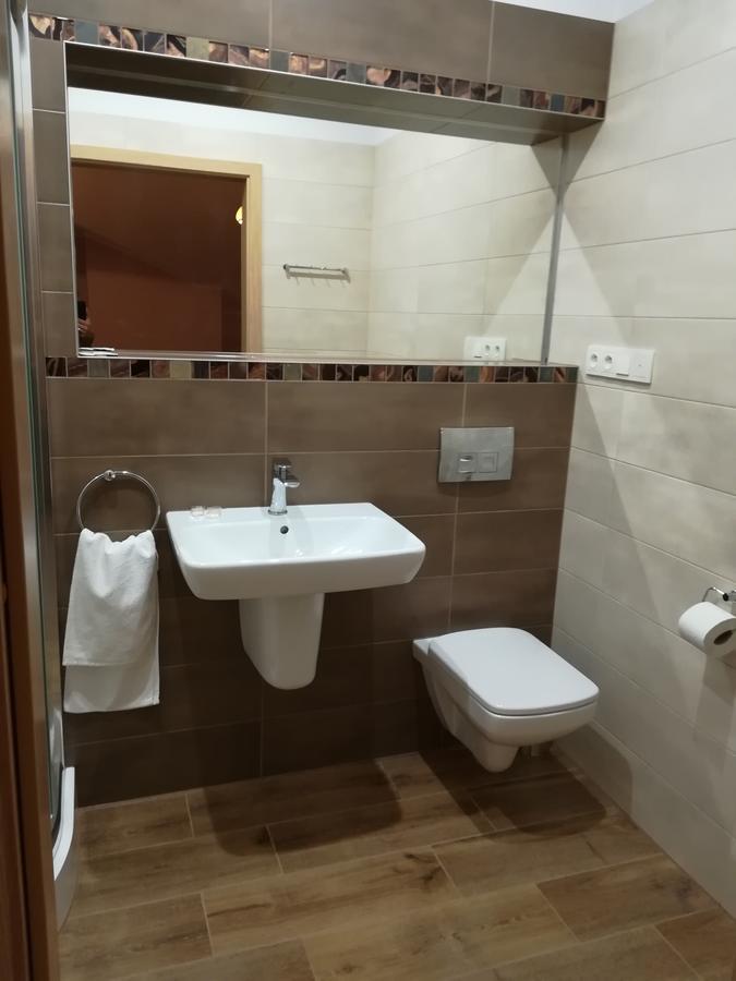 Zajazd Podjadek Osjaków Kültér fotó